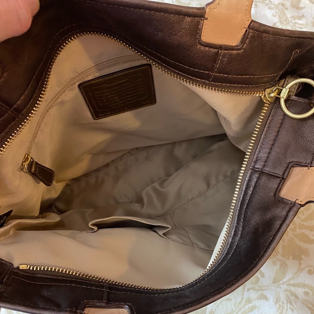 Coach tote - EUC - zipper closure- canvas - Picture 7 of 13